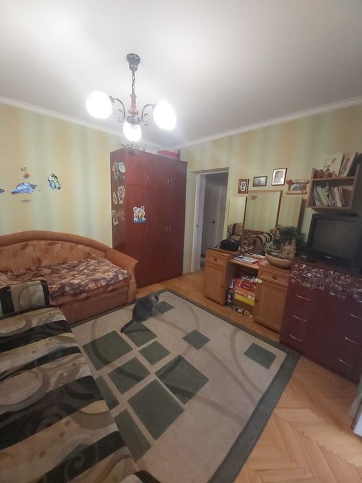 Продаж 3-х кімн. квартири Левка Лукьяненка 18,  біля М Минська