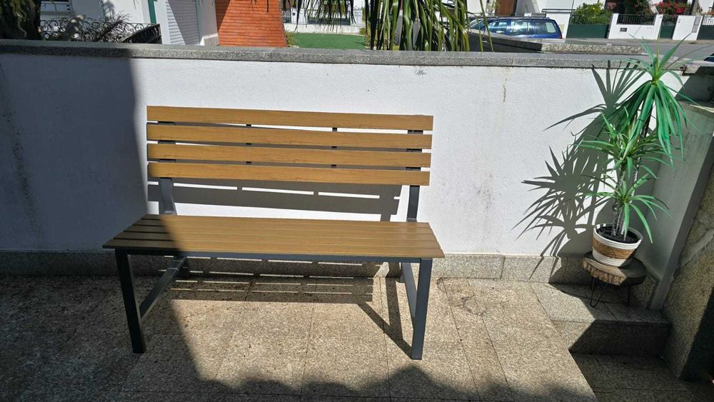 Banco de jardim de Ferro - Imita madeira