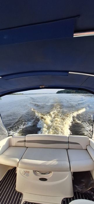 Łódź motorowa Chaparral 215 SSI volvo penta 4,3