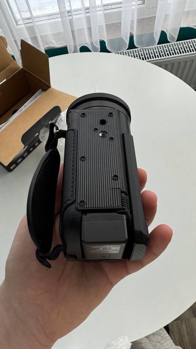 Panasonic HC-VX1 4K відеокамера в ідеальному стані | камера