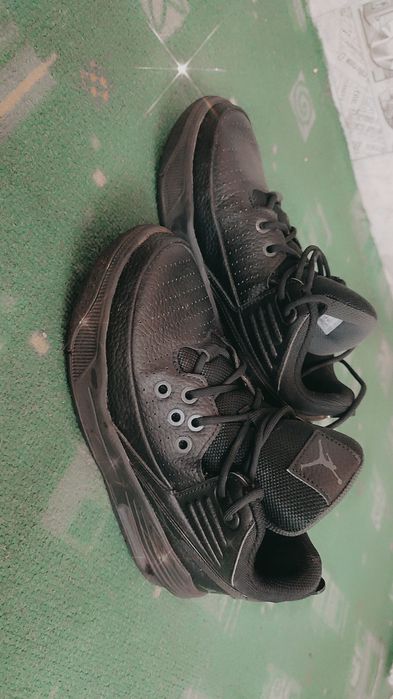 Кроссовки Джордан