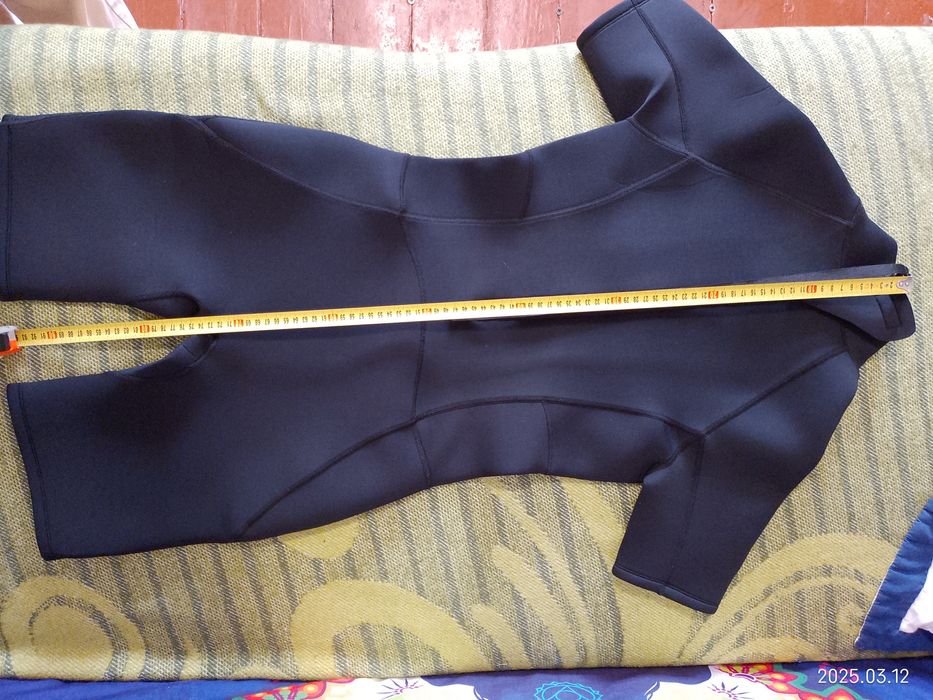 Костюм для плавання, чорного кольору,46 р.