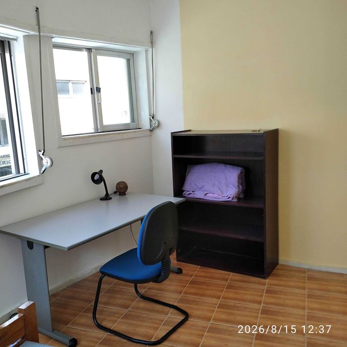 Arrenda-se T2 mobilado baixa Porto.