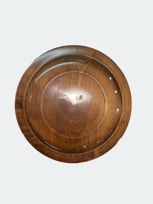 Prato em madeira indiano 

Excelente estado 

Medidas em breve 

Veja