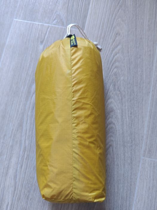 Намет ,піраміда , 860 грам , легкохідна палатка