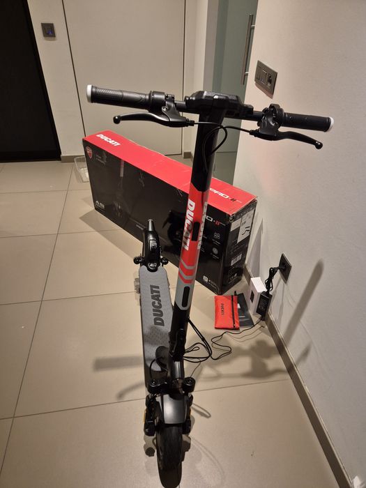 Новий електросамокат DUCATI PRO 2 EVO
