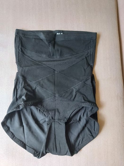 Bielizna modelująca rozm M