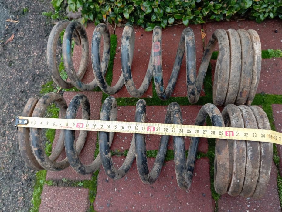 Пружини Форд Скорпіон