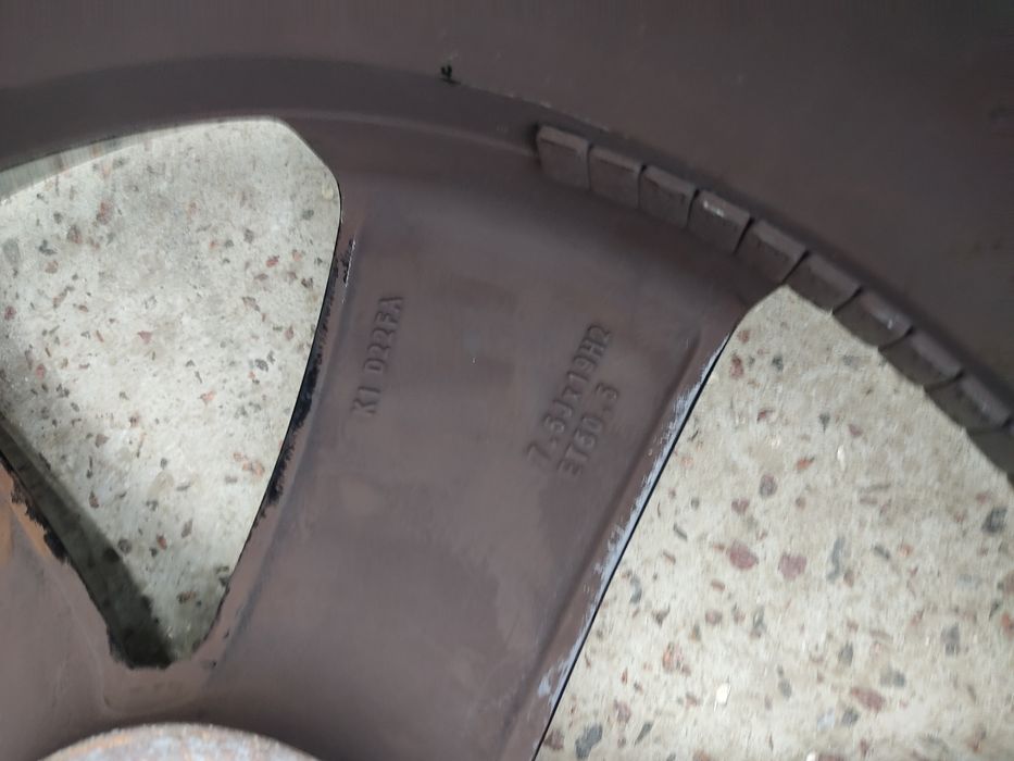 Диск легкосплавний Volvo XC40