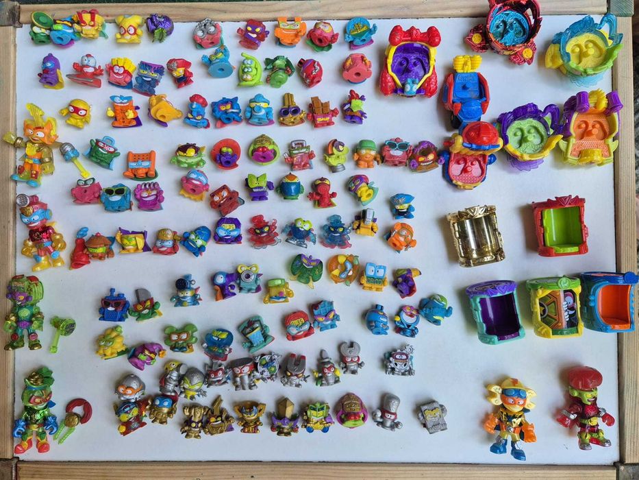 Zestaw ponad 100 Super Zings i Super Things (m.in. Enigma)