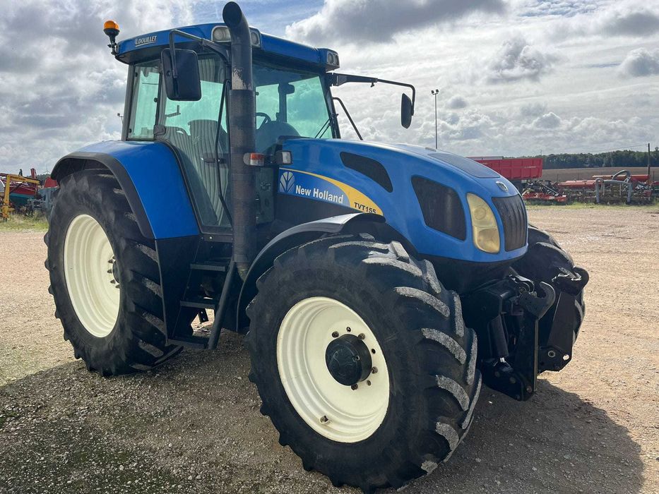 Trator New Holland TVT 155