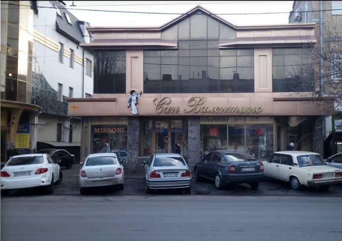 Продам отдельно стоящее здание в центре Одессы