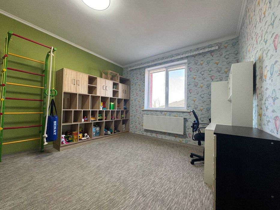 2-х кім Квартира в приватномку секторі 70м  і земля Хотів/Теремки