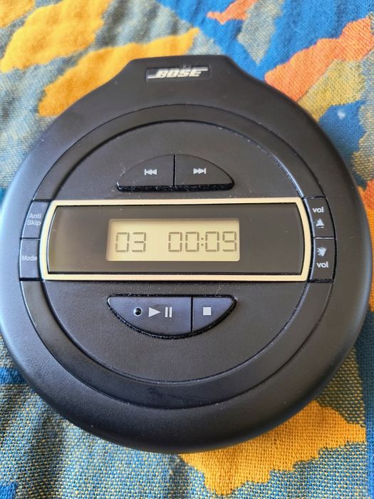Discman Bose CD odtwarzacz..