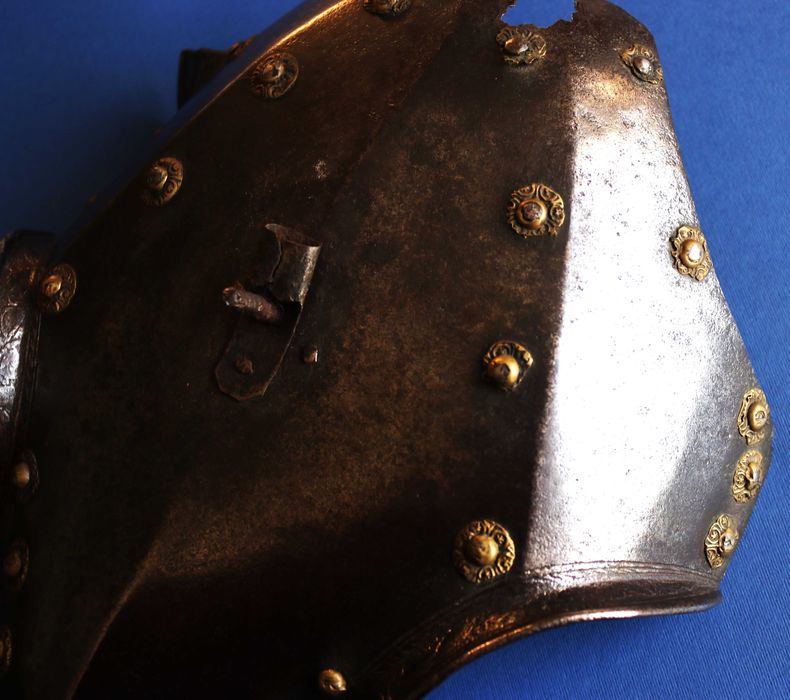 Testeira de Cavalo (Chanfron), séc. XVI-XVII, muito rara