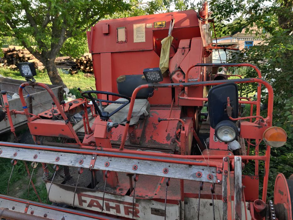 Продам зернозбиральний комбайн Fahr M600