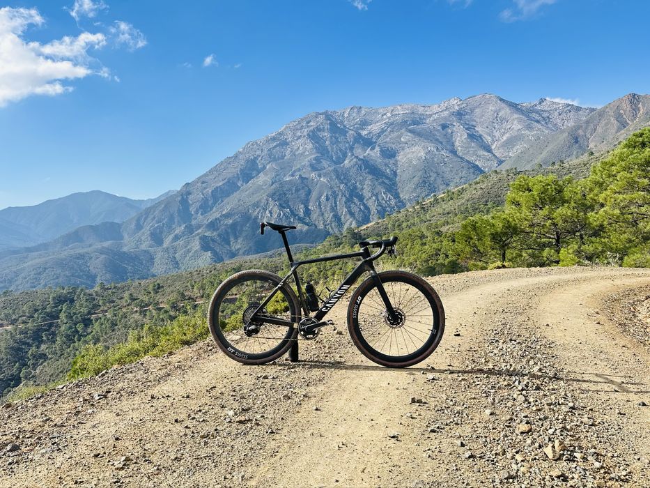 Canyon Grail CFR Sram Red Axs M