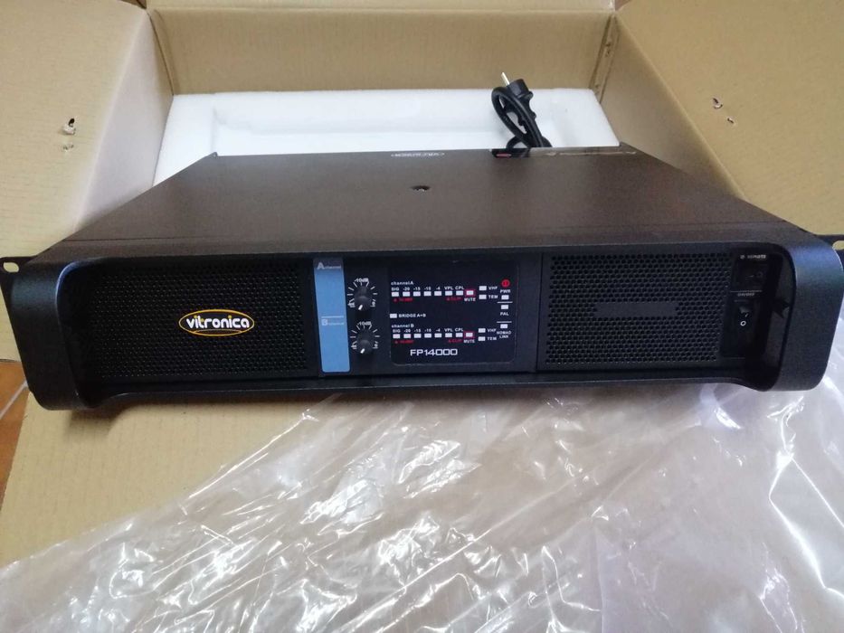 Amplificador fp14000 2 canais