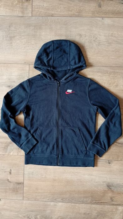 Bluza chłopięca Nike roz 146