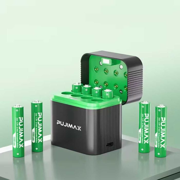 Зарядний кейс + 8 шт. батарей типу ААА