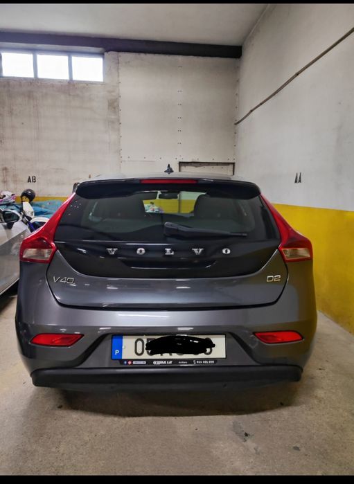 Volvo v40 troco mota