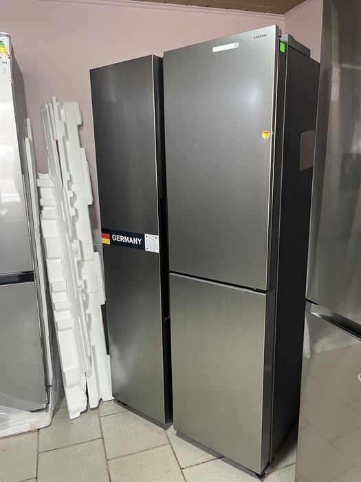 Холодильник side by side Samsung сток