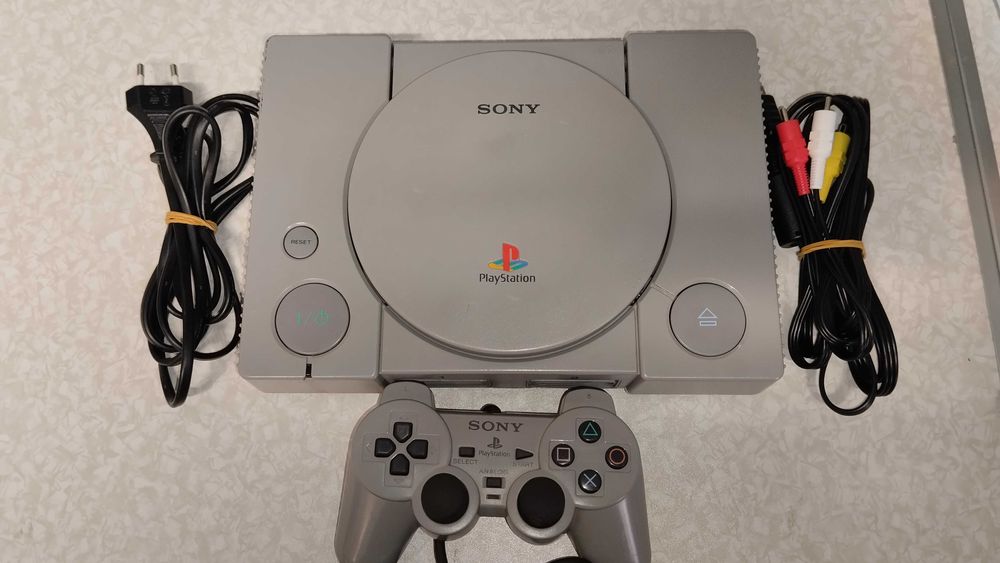 Consola Playstation 1 Fat Chipada, Impecável e Completa