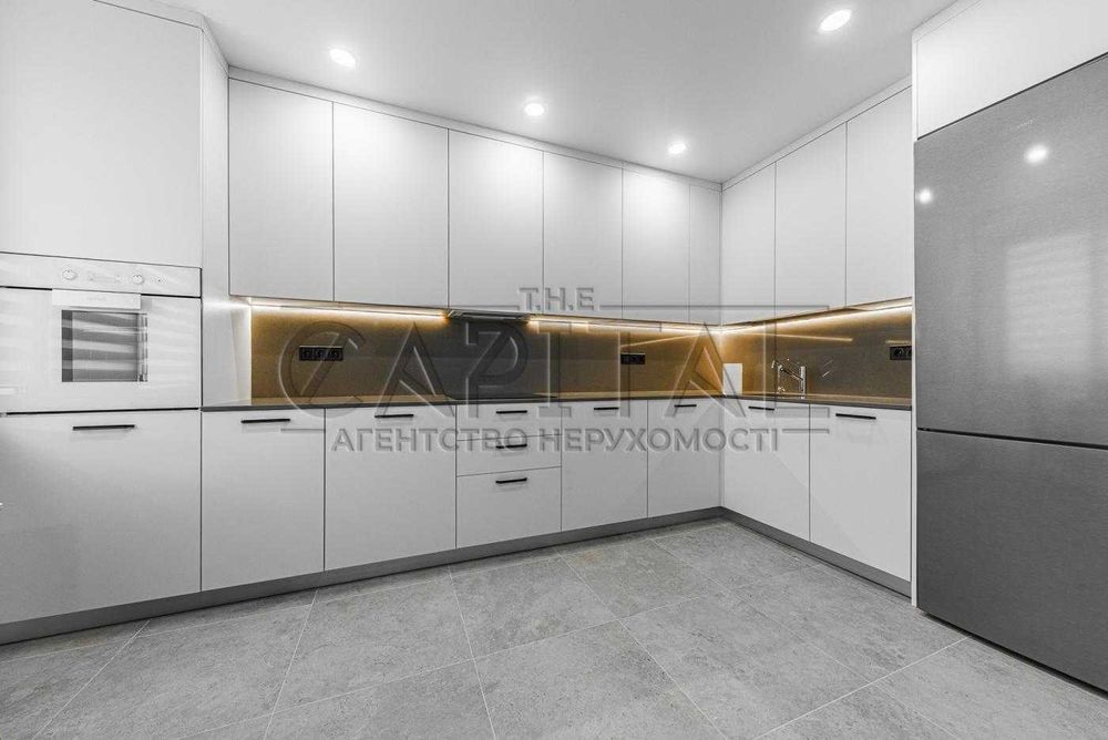 Оренда 2к квартири з терасою Володимира Івасюка Оболонь Київ