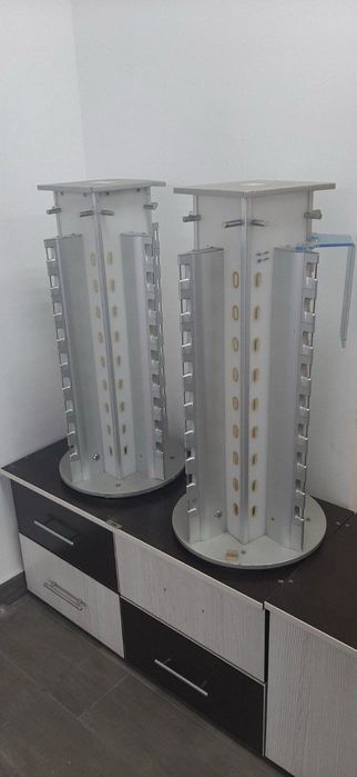 Продам стійки для окулярів