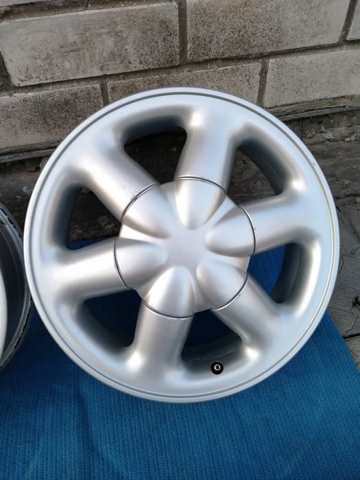 Диски R15 4*100 Renault Aveo Lanos Nissan kia Hyundai Vw Opel Toyota