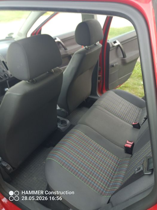 Sprzedam  polo 1.4 on