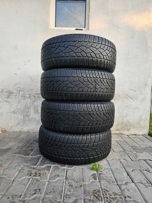 Zima Dunlop 215/55 R16 5.3mm