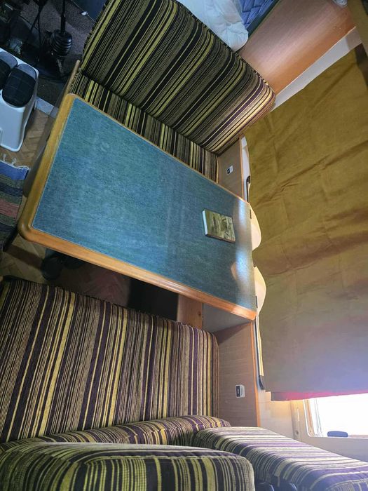 Autocaravana Mobilvetta Ícaro (Iveco 2.8 TurboDaily) 1993 – 6 Lugares / 6 Dormidas