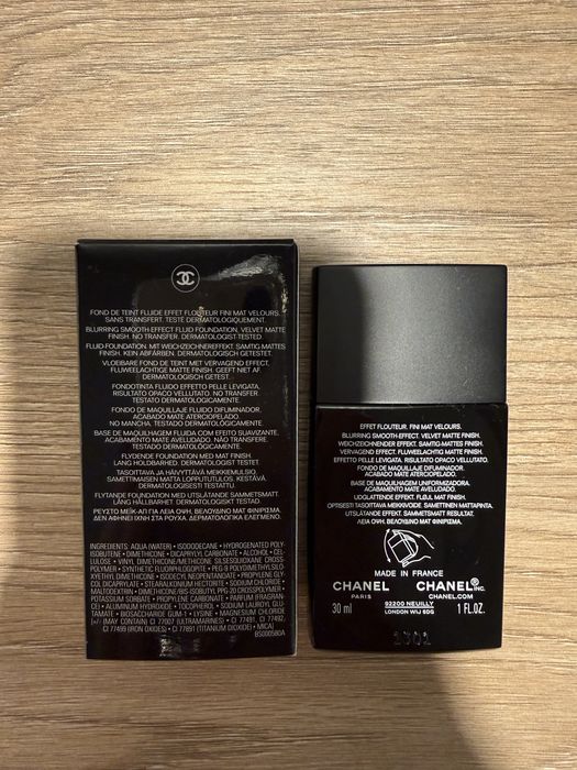 Chanel Ultra Le Teint Velvet Foundation BD21