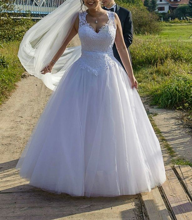 Suknia ślubna w bardzo dobrym stanie