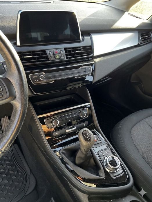 BMW 216 Active Tourer i