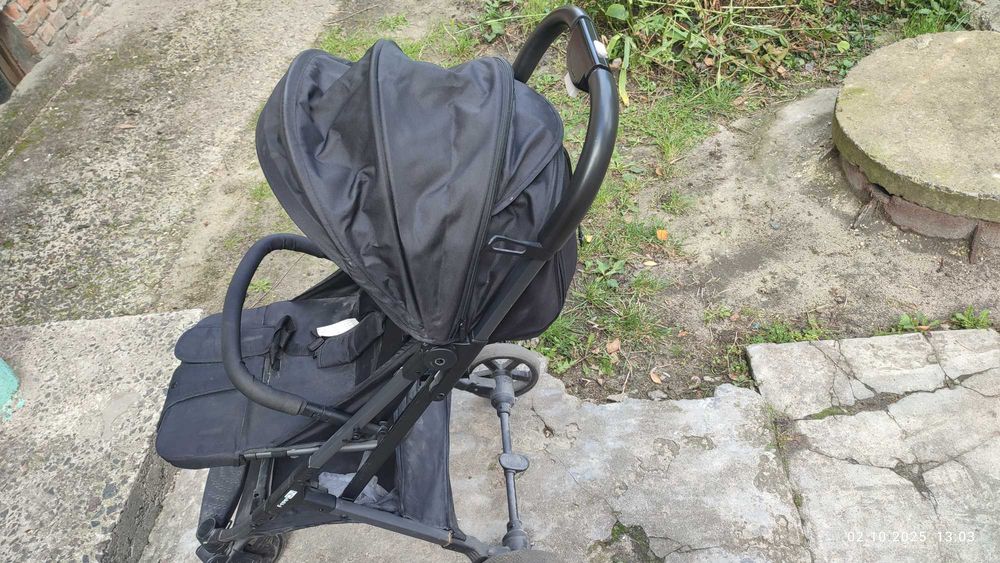 Прогулянкова Коляска