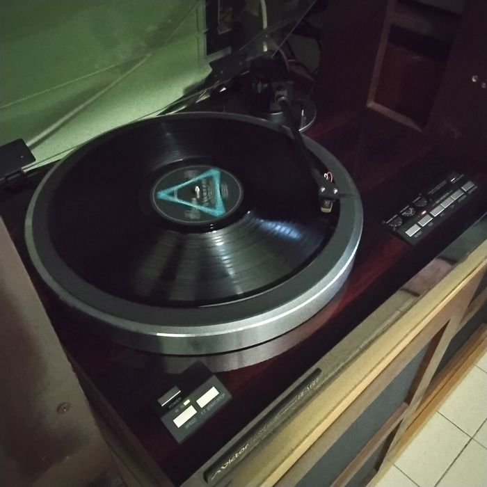 Gira discos Viktor QL-Y66F