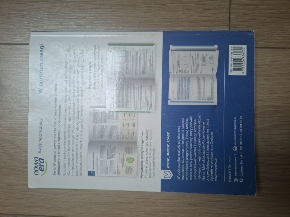 Podręcznik,,W centrum uwagi 1" zakres rozszerzony