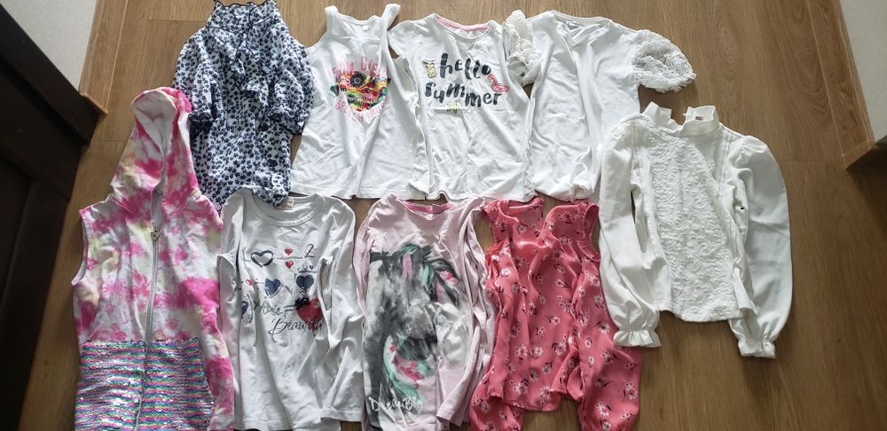 Пакет одягу з теплою курткою для дівчинки  7 років  122-128 см