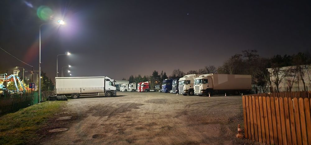 Solówka miejsce parkingowe