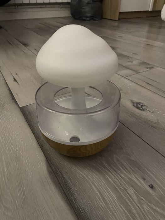Chmurka, nawilżacz powietrza, lampka nocna