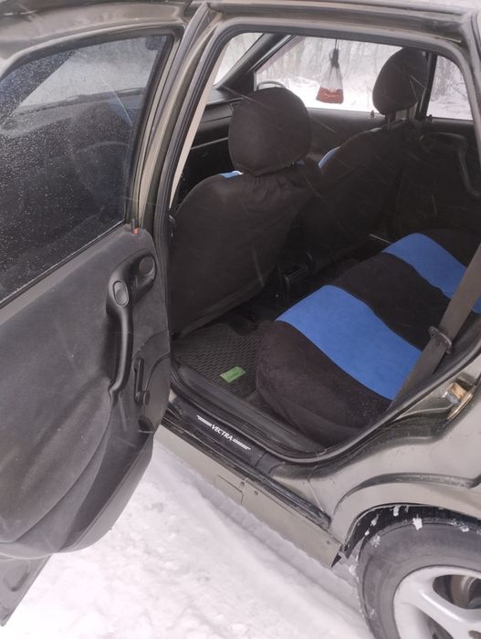 OPEL Vectra B. 1.6 Газ/Бензин