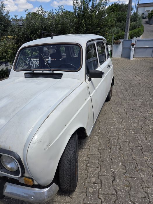 Carro Renault4 L GTL