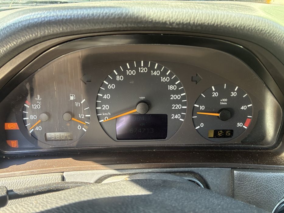 Mercedes E220 cdi