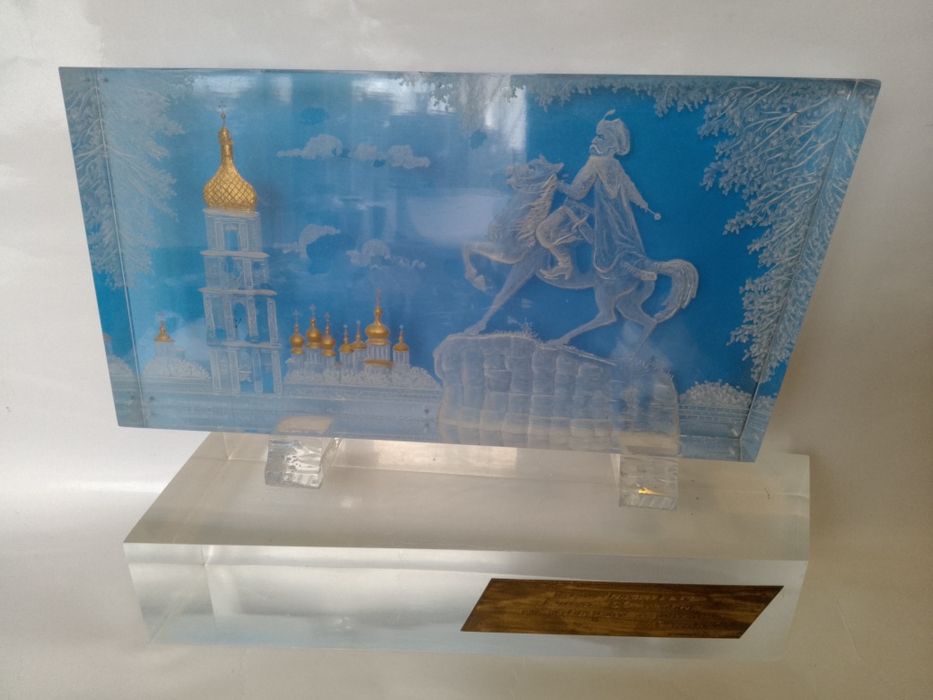 Продам  подарочный  Киевский  сувенир, ручной работы