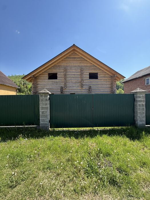 Продається великий зруб у карпатах с. Воловець