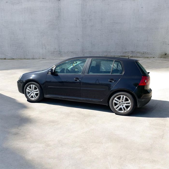 Volkswagen Golf 5 1.9 TDI 105 cv — photo 3