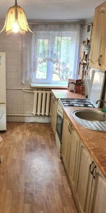 Сдам в аренду часть дома .