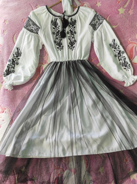 Святкова сукня вишиванка